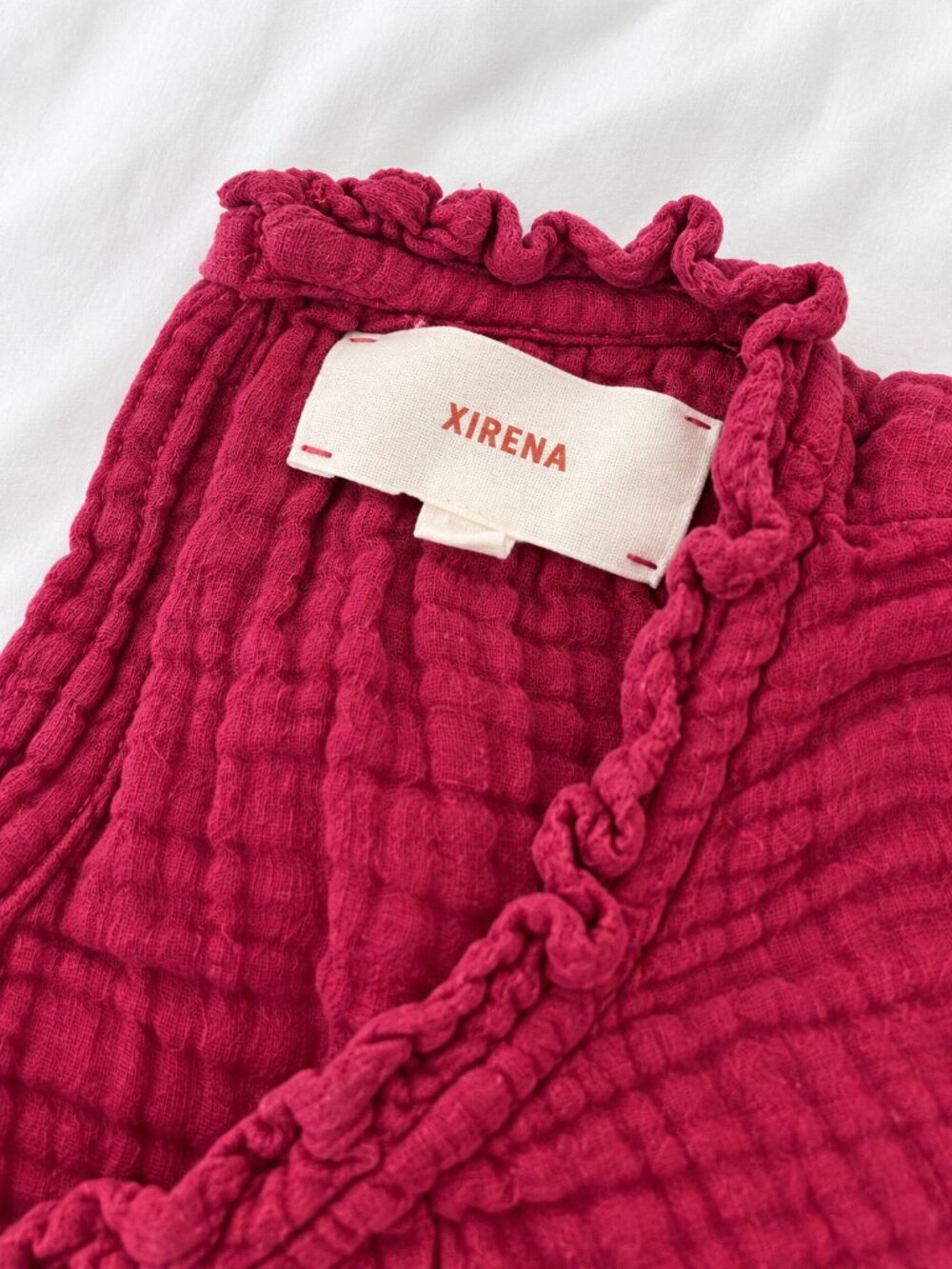 XiRENA Mia Dress Tagged XS Oversized Berry Cotton Gauze Ruffle Tiered Oversized - Picture 6 of 9